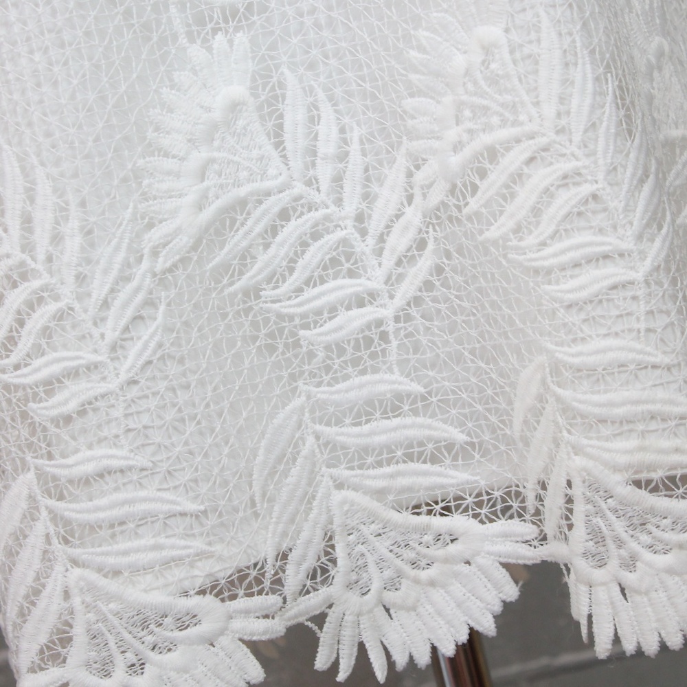 Lovers + Friends Caspian Lace Shift Dress - Picture 4 of 8